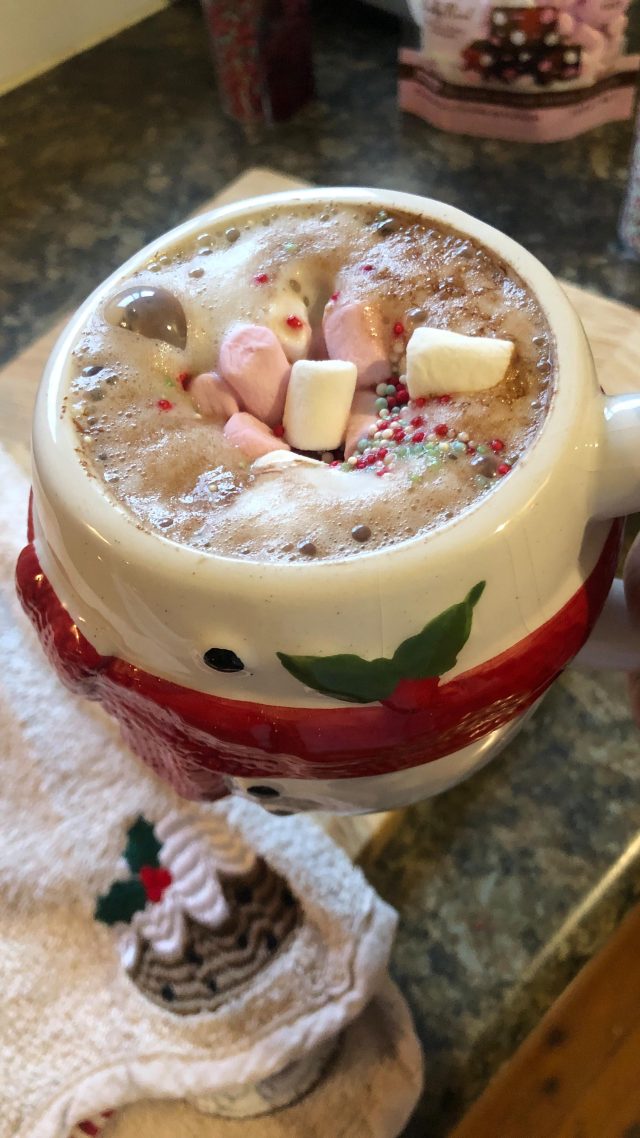 ✨🎄 Quick & Easy Christmas Hot Chocolate 🎄✨

Looking for a cosy Christmas treat in under 5 minutes? Say no more. ☕️✨
This quick and easy hot chocolate is your shortcut to instant festive bliss — rich, creamy, and perfect for those warm, twinkly holiday nights.

All you need:
• Your favourite milk
• 1–2 tbsp cocoa
• A touch of sugar or honey
• A dash of cinnamon (trust us!)
• Marshmallows or whipped cream to finish 🎁

Heat, whisk, pour… sip. Pure Christmas magic. ✨
Tag someone who’d make this with you! 🎅❤️